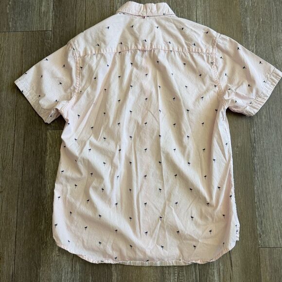 Denim & Flower Men's Button Down Short Sleeve Pink/White Stripes w/ Flamingos - Picture 2 of 5